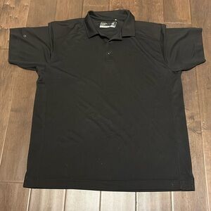 Cutter Buck- men’s XL- black colour & Dry tec, moisture wicking, breathable